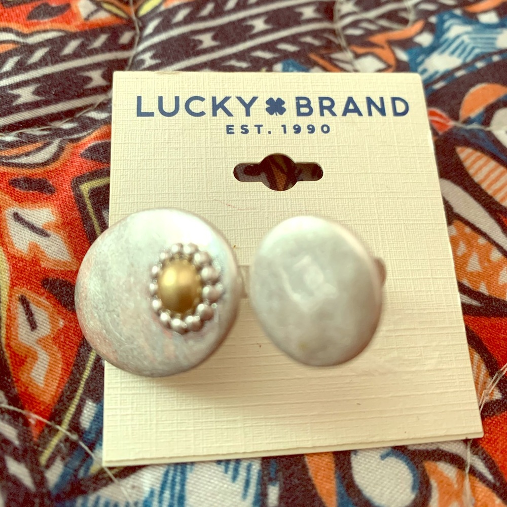 LUCKY BRAND